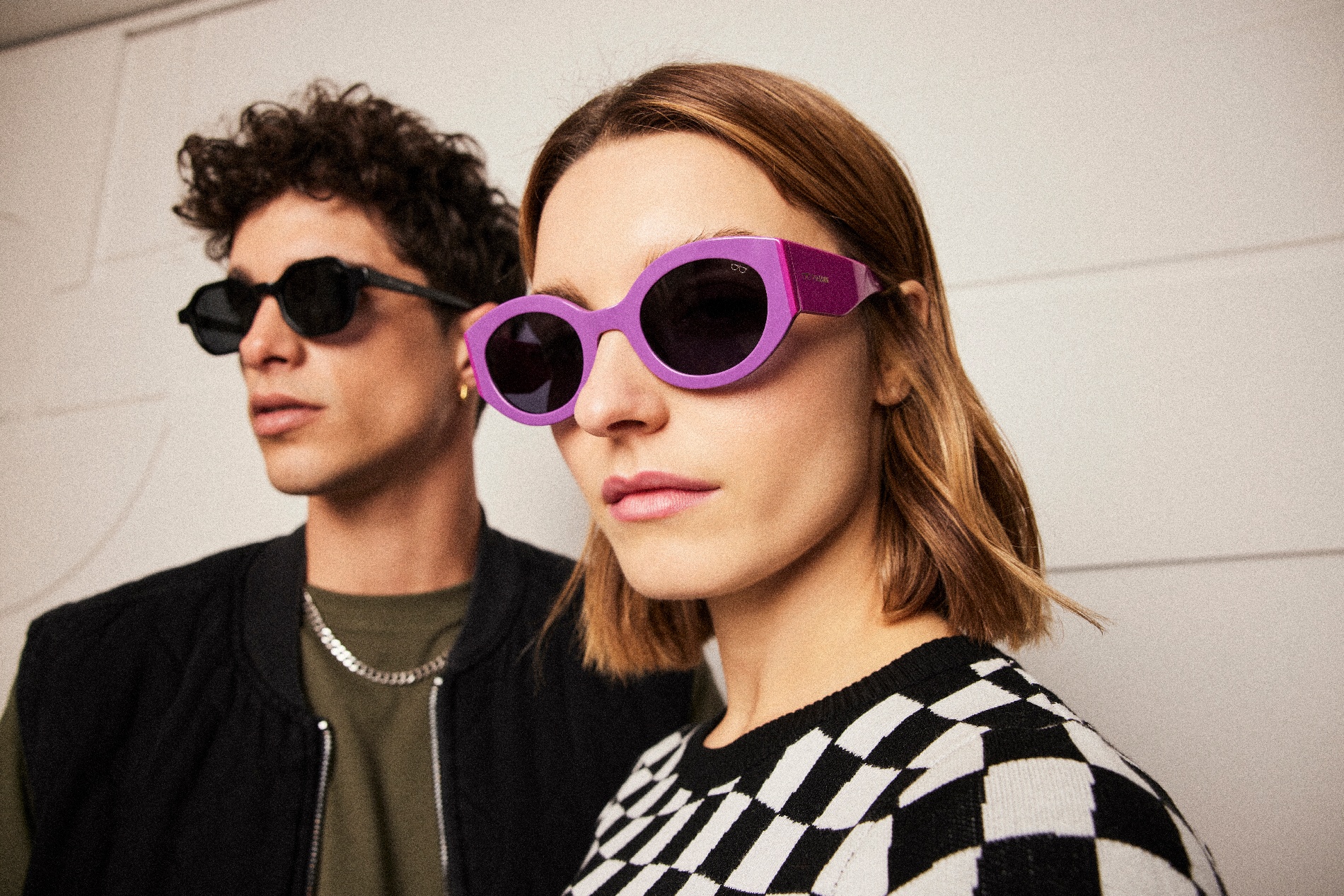 OPTICALIA_THELOOK_F03_PAREJA_1581 copia-1